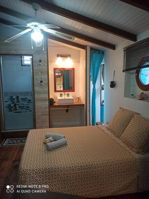 Ti-Case Appartement Jacuzzi A 100M De La Plage 圣吕斯 外观 照片